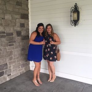 Meet your Posher, Laura